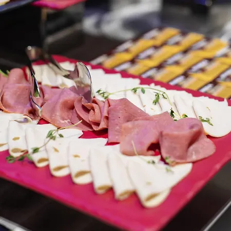 酒店 Ibis Styles Atasehir 4*