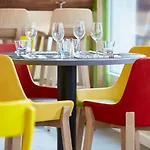 Ibis Styles Atasehir 4*