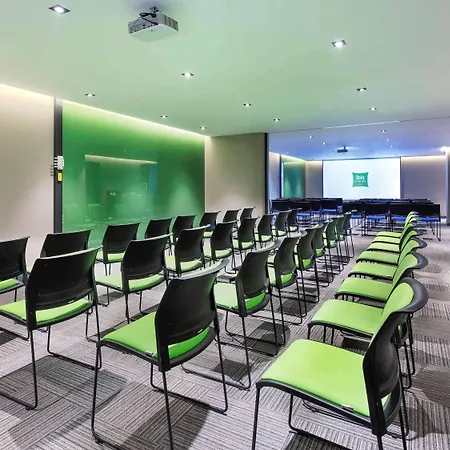 מלון Ibis Styles Atasehir 4*