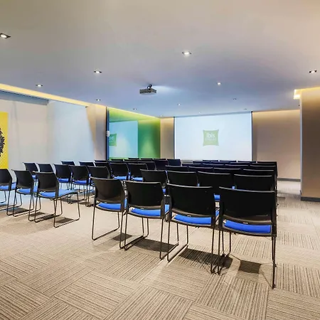 Hotel Ibis Styles Atasehir 4*