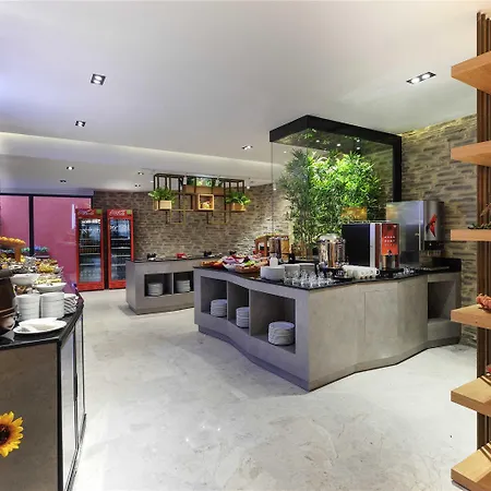 Ibis Styles Atasehir Szálloda 4*