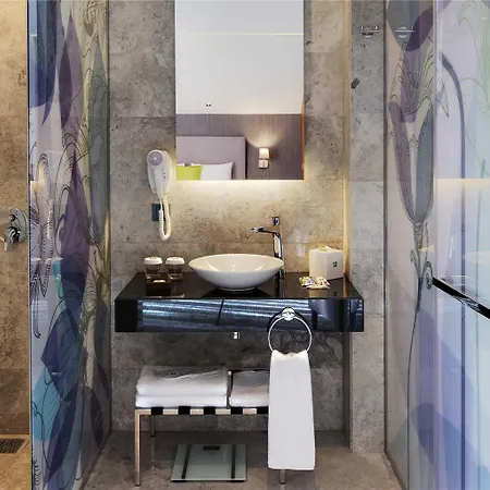 酒店 Ibis Styles Atasehir 4*