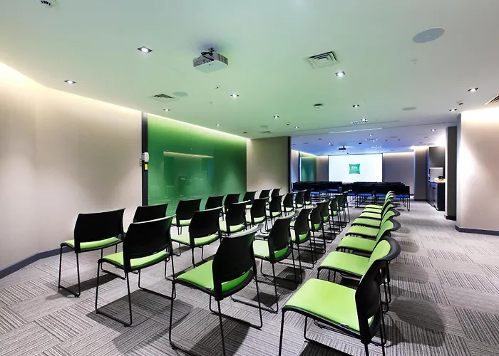 Ibis Styles Atasehir 4*