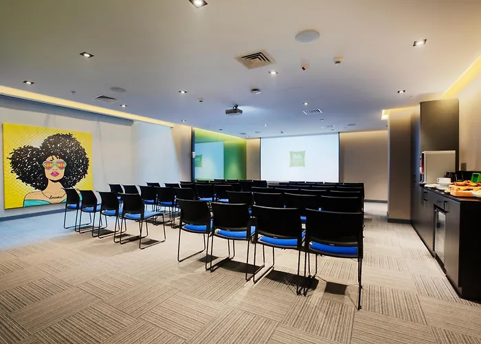 Ibis Styles Atasehir 4*