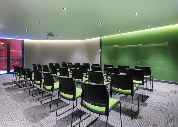 Hotel Ibis Styles Atasehir 4*