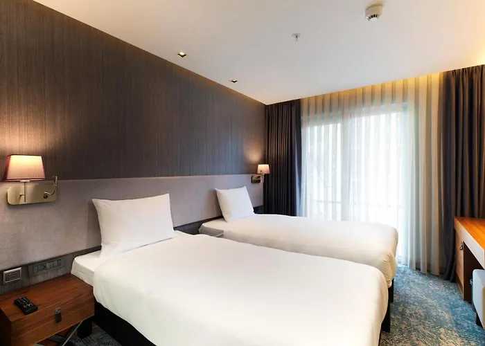 Ibis Styles Atasehir Hotel 4*