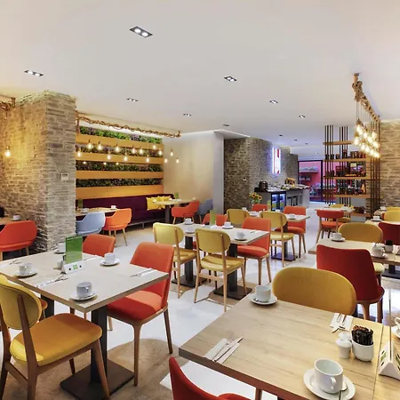 Ibis Styles Atasehir 호텔 4*